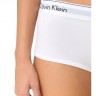 Женский комплект Calvin Klein с чашечками белый: топ и шортики C12