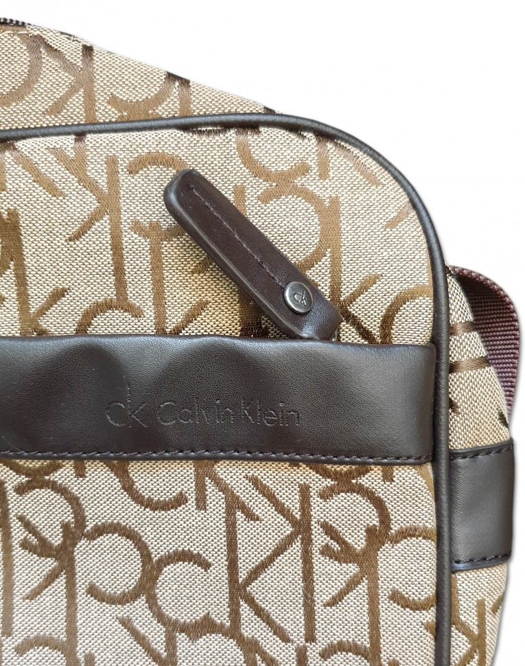 Сумка Calvin Klein коричневая S30