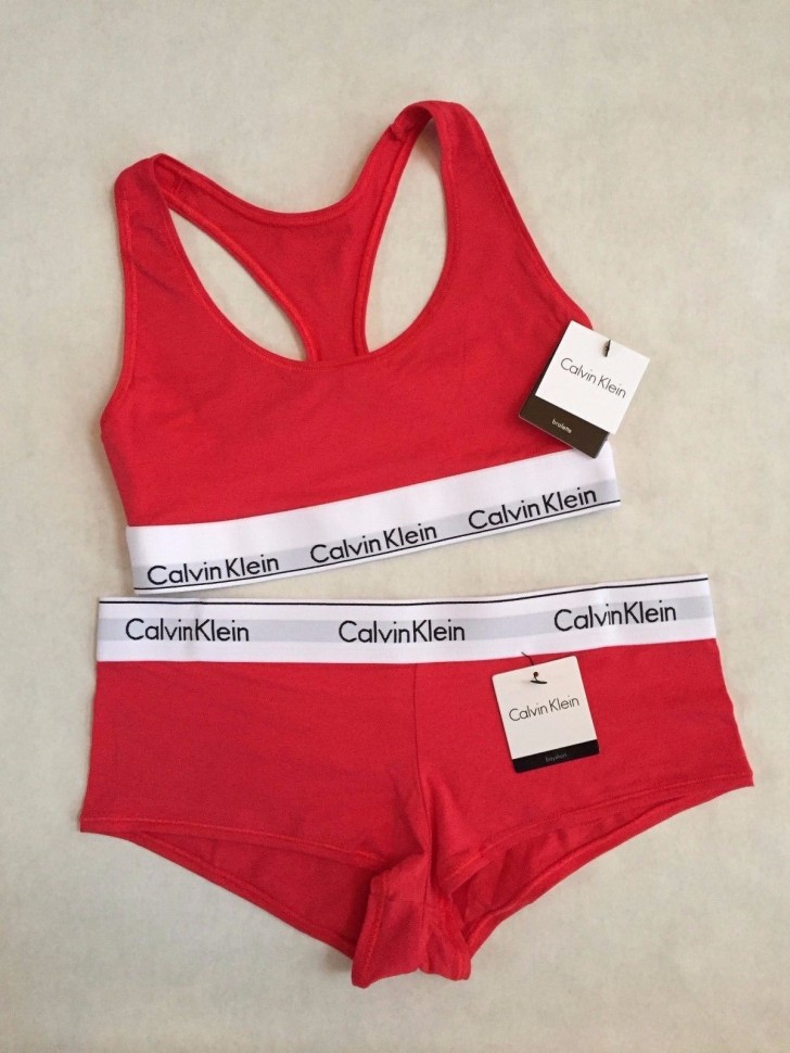 Женский комплект Calvin Klein с чашечками красный: топ и шортики C15